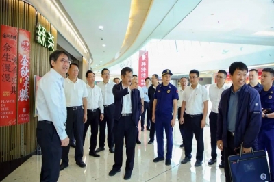 廣東省應(yīng)急管理廳黨委書記、廳長王再華一行蒞臨河源市商業(yè)中心調(diào)研安全生產(chǎn)工作